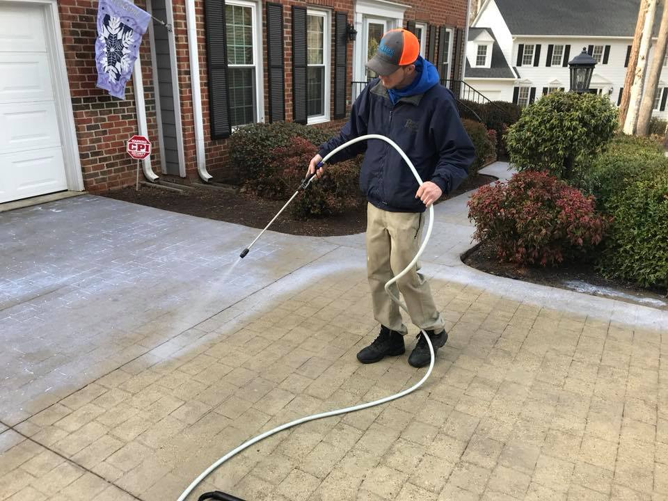 Power Washing in Raleigh